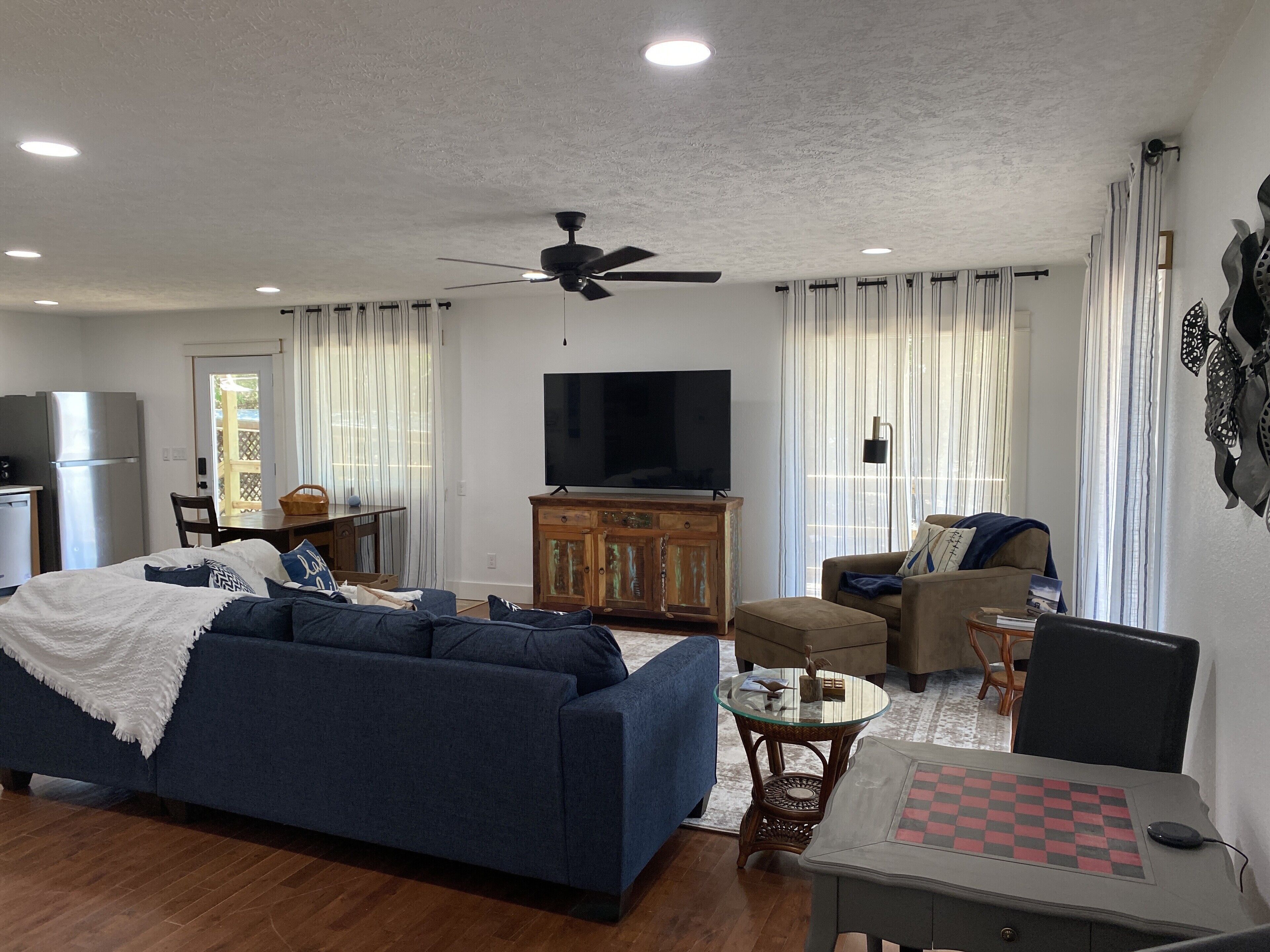 Two Seperate Living Areas with Views of Bull Shoals Lake and Dam