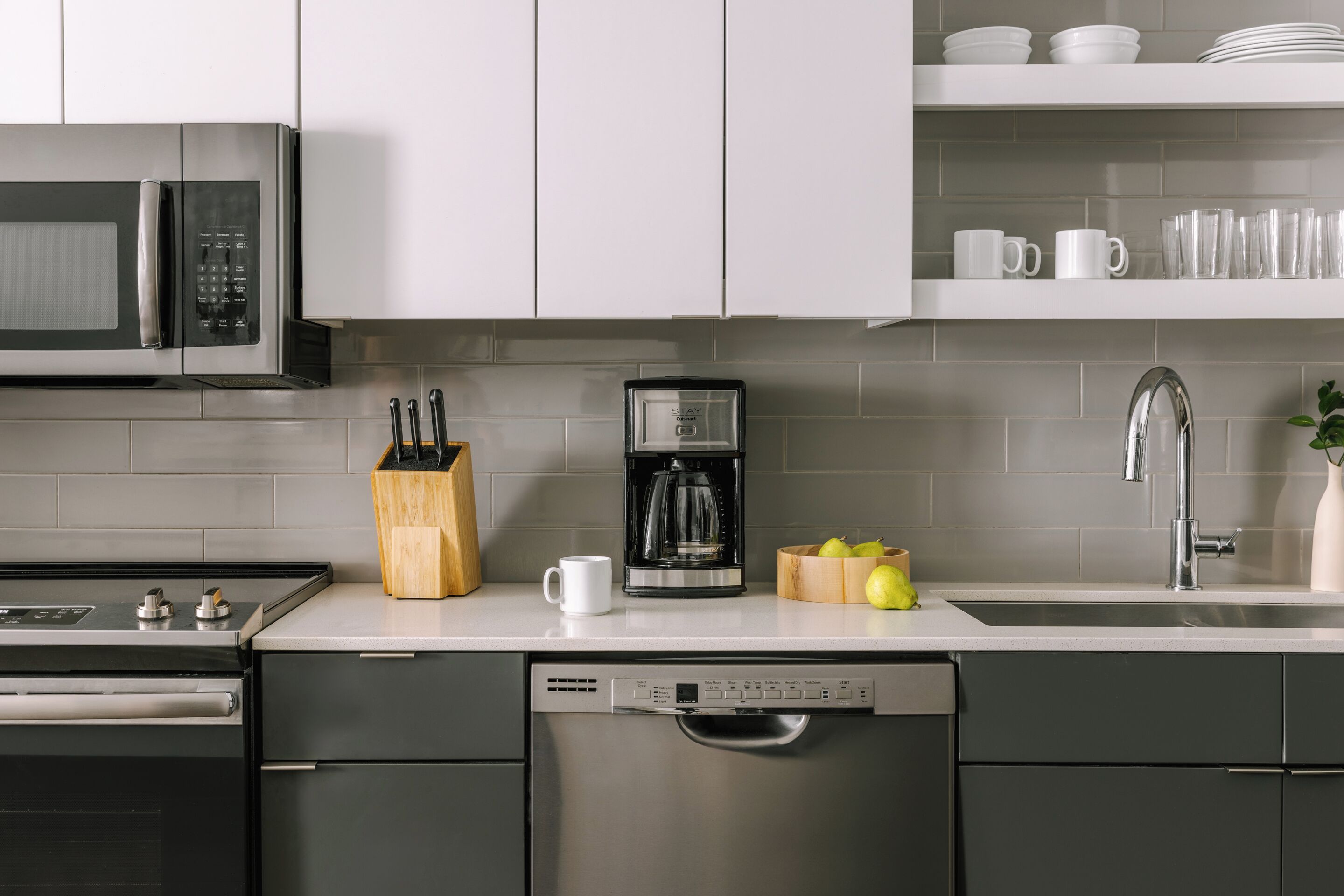 Sonder at Village 21 | Studio Apartment w/ Balcony