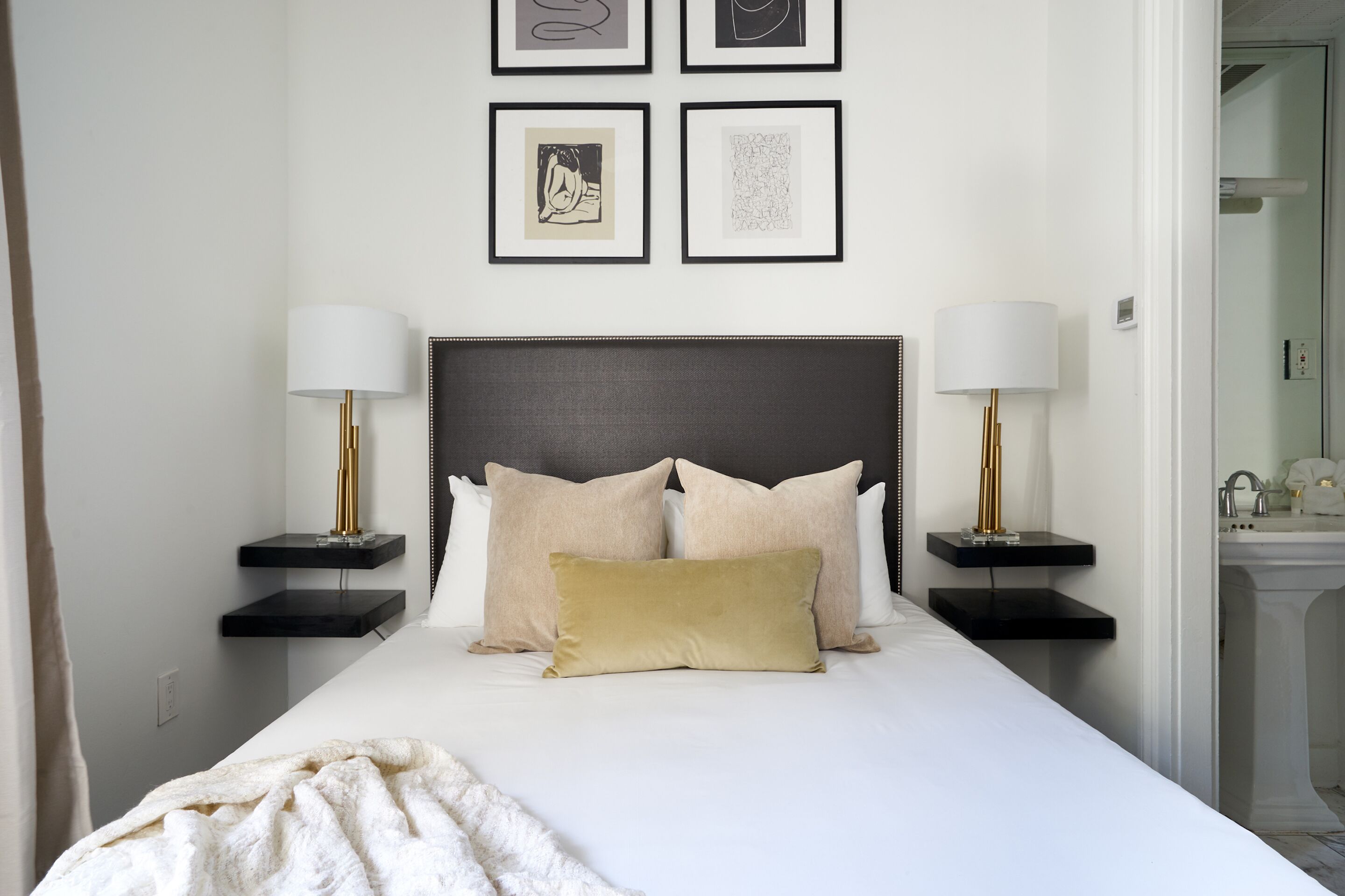 Sonder St. Helene | Queen Room w/ Courtyard View