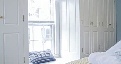 8- Heart of Mystic, lovely home with water views