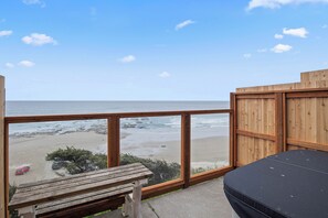 King Room with Hot Tub, Ocean View | Terrasse/Patio