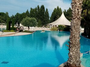 Outdoor pool, a heated pool