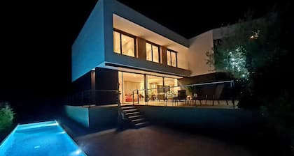 Spa Luxury Villa Bou 5*GL