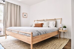 2 makuuhuonetta, vauvan matkasänky, ilmainen Wi-Fi, vuodevaatteet