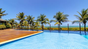 Piscina externa