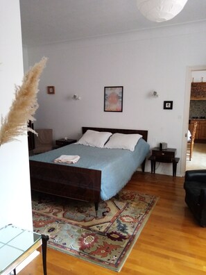 3 chambres, fer et planche à repasser, Wi-Fi