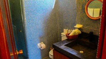 Casa Deluxe | Baño | Jabón y papel de baño