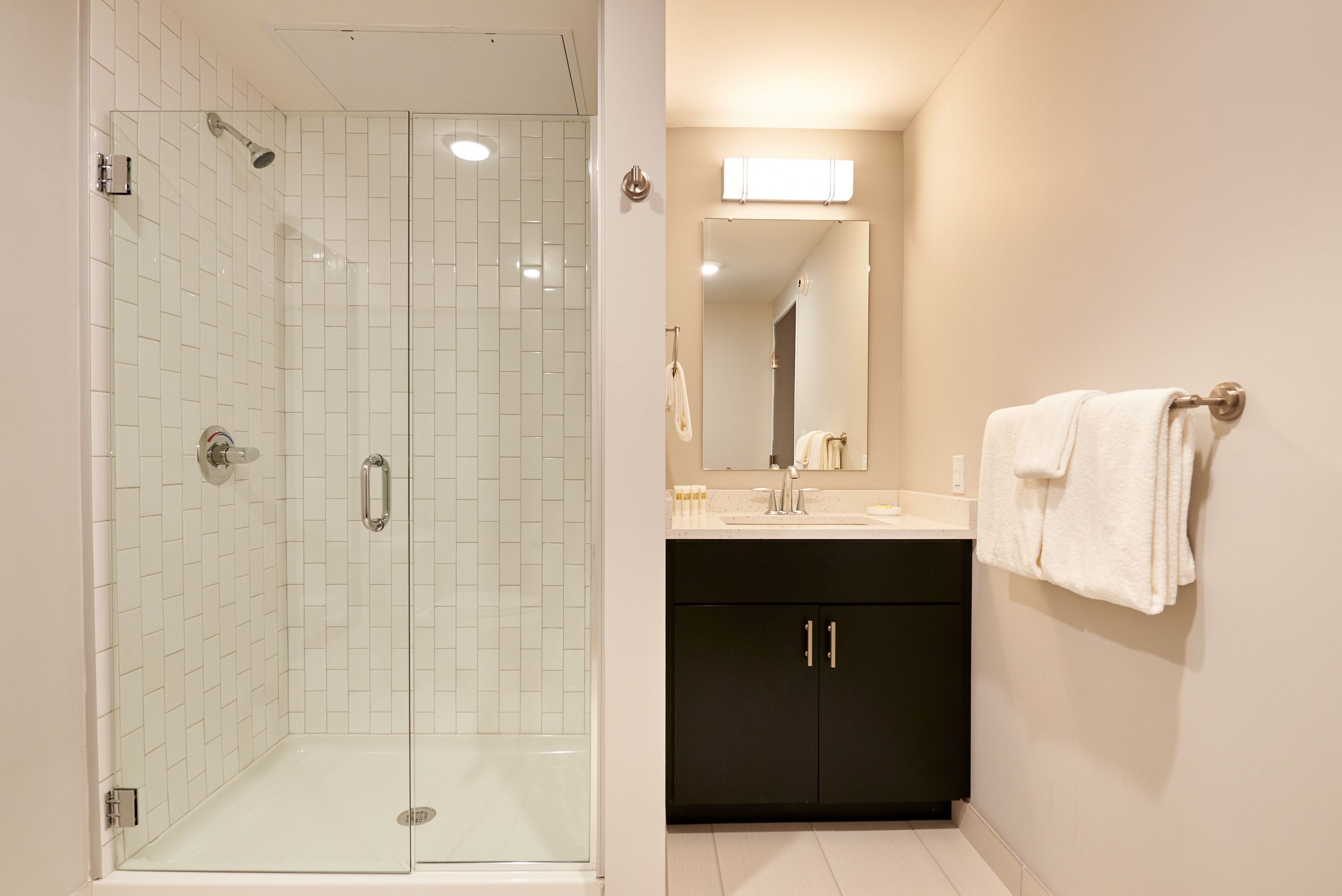 Sonder The Randolph | Studio Apartment