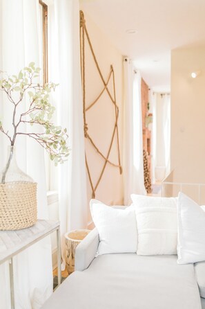 2 chambres, fer et planche à repasser, Wi-Fi gratuit, draps fournis