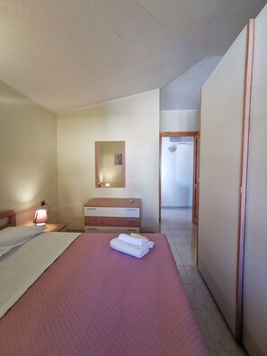 3 bedrooms