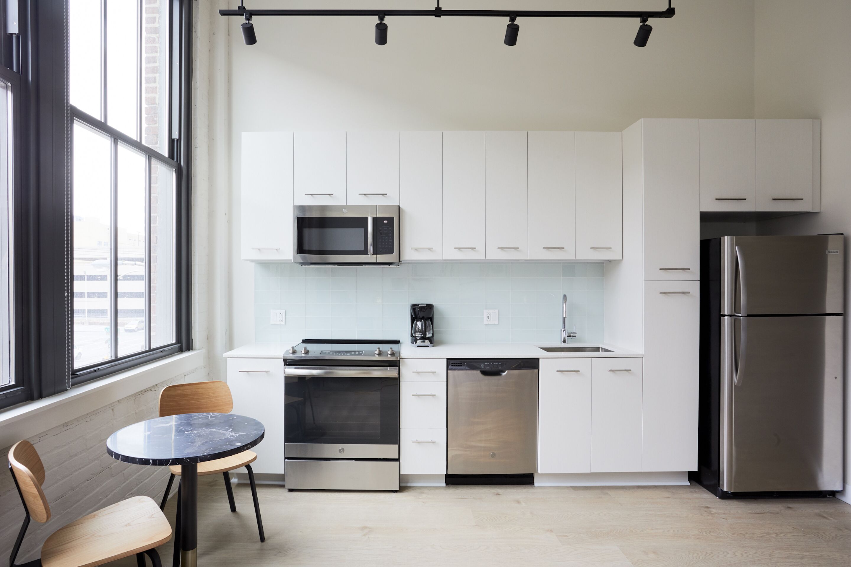 Sonder at Sixteen Hundred | Studio Apartment