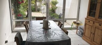 Maison de Vacances au Calme Avec Jardin et à 2 pas des Plages
