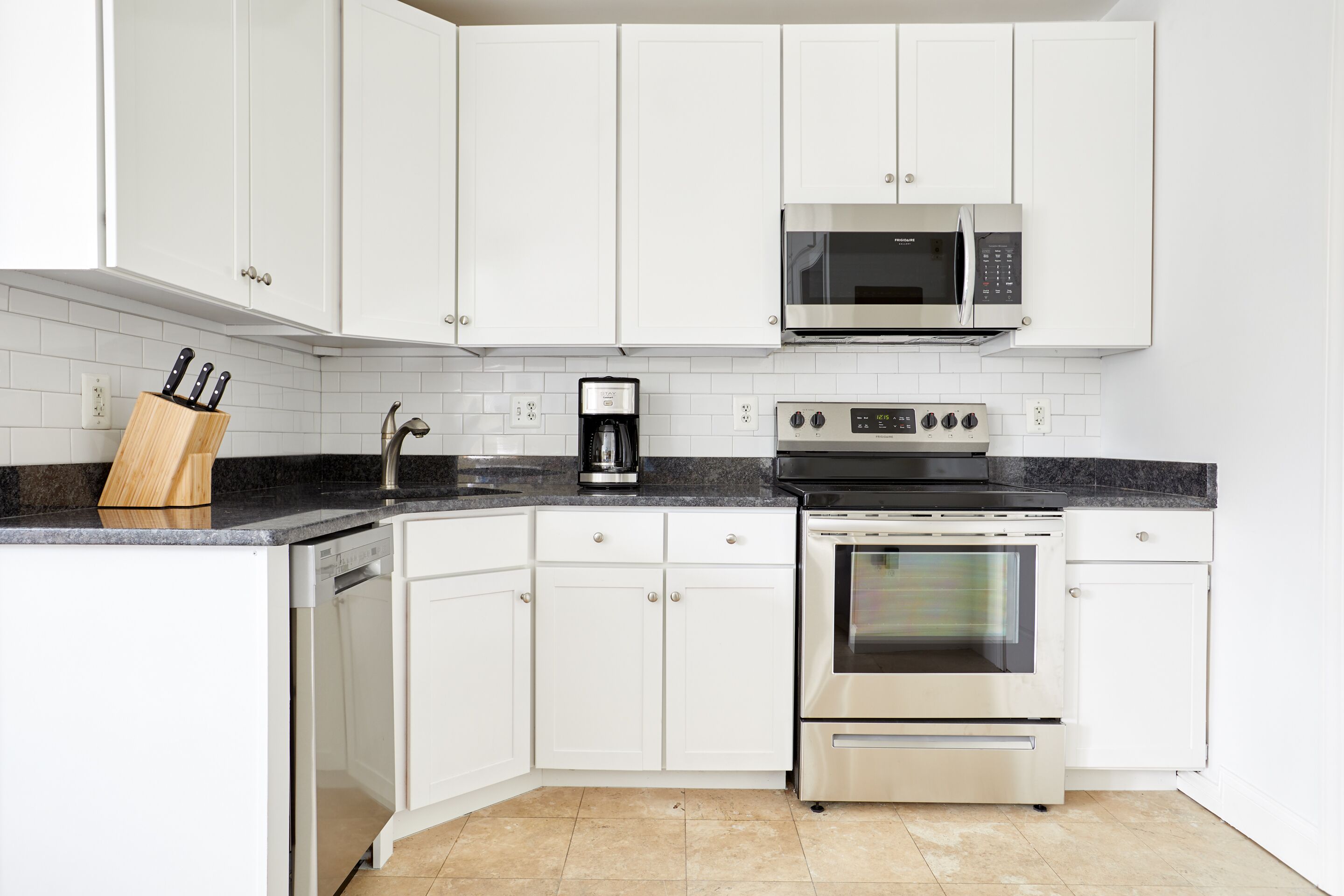 Sonder Del Ray | Studio Apartment