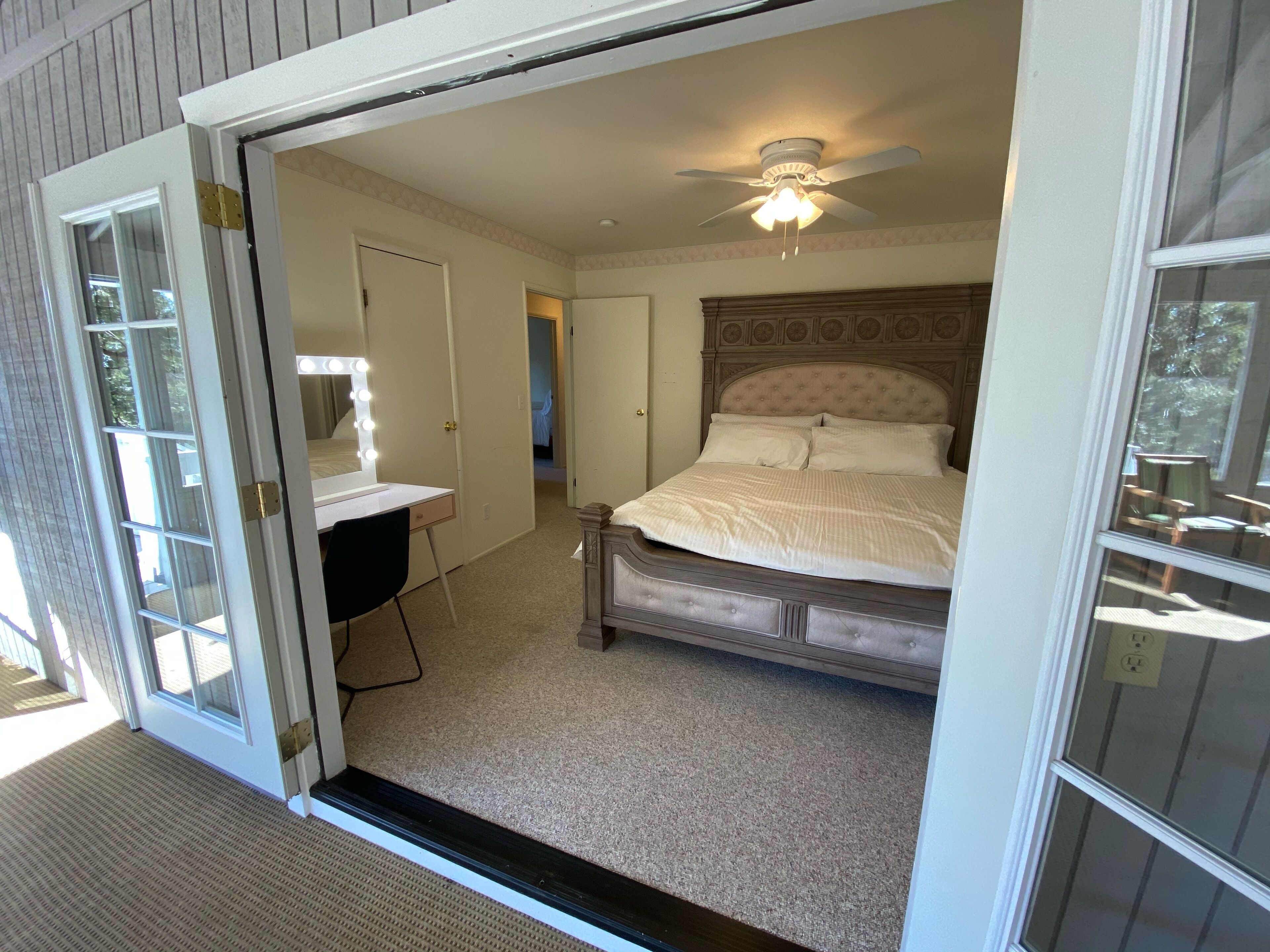 3 bedrooms, free WiFi, bed sheets