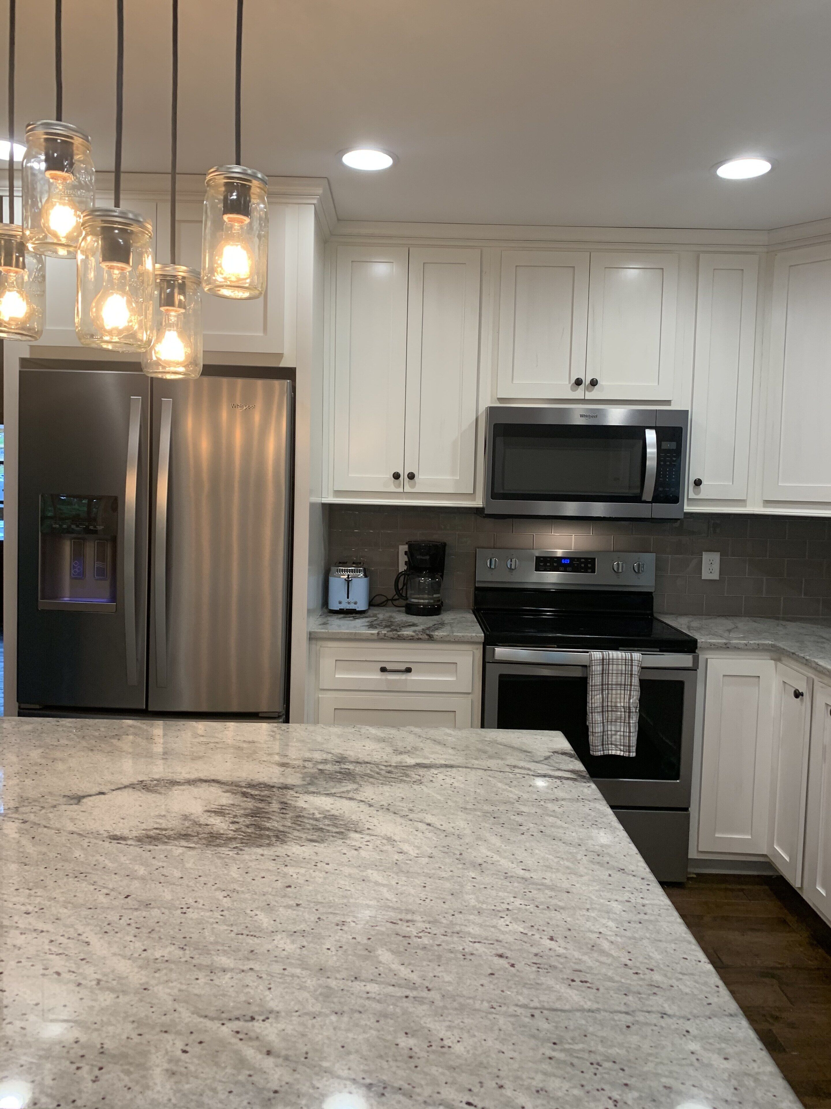 Lake Front *Luxury *Privacy * Mammoth Cave