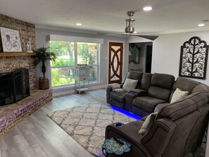 Smart TV, fireplace, ping pong