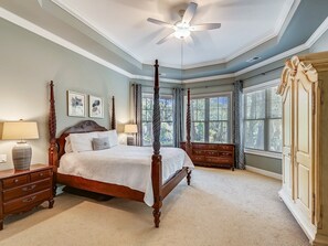 4 chambres, bureau, fer et planche à repasser, Internet gratuit