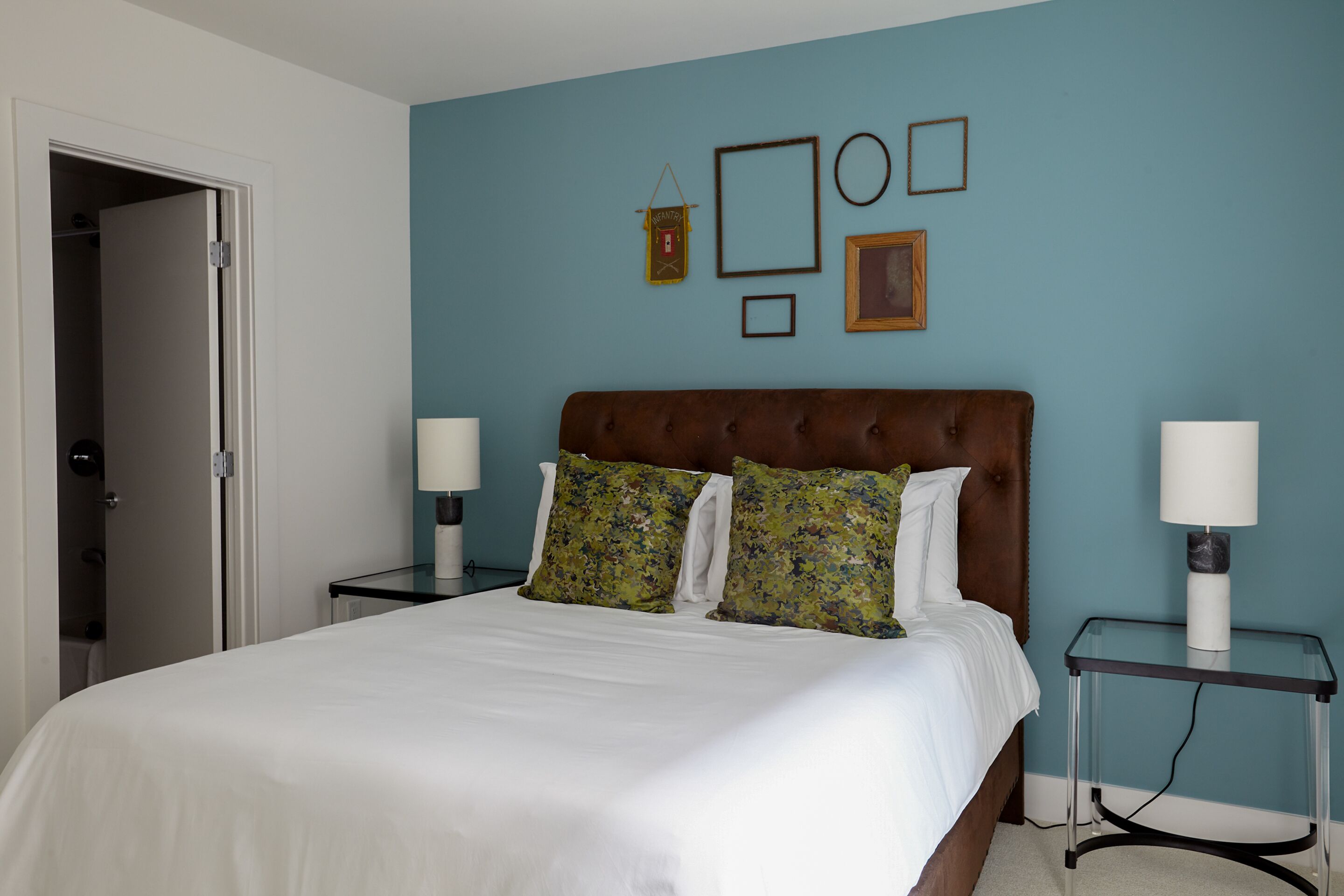 Sonder Callisto | Two-Bedroom Apartment