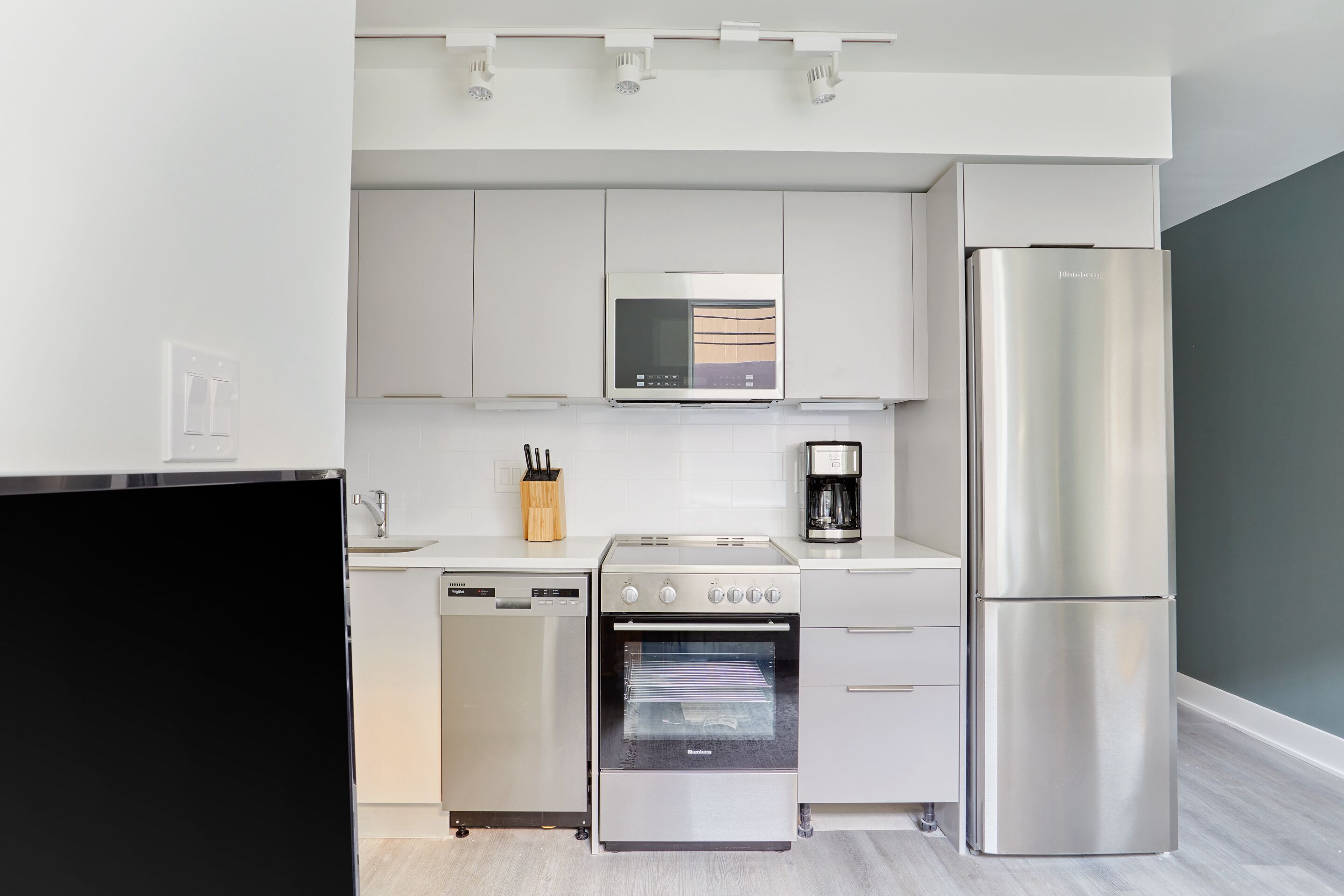 Sonder Callisto | One-Bedroom Apartment