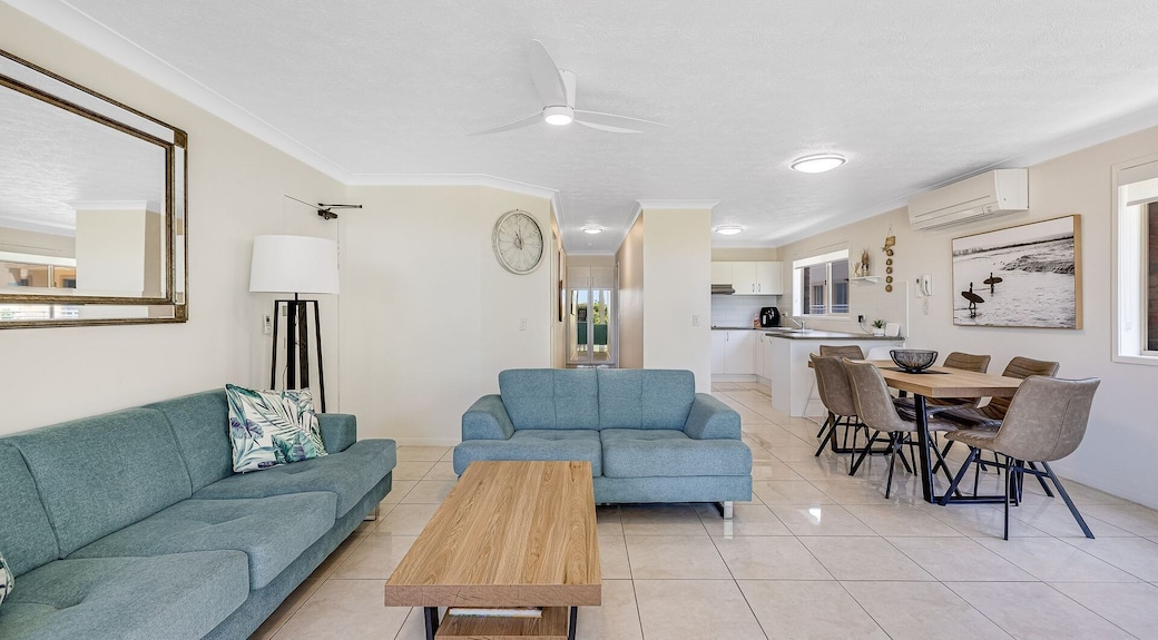 San Chelsea 8 - North Kirra Bilinga Beachfront Linen Provided! - トゥイード・ヘッズ