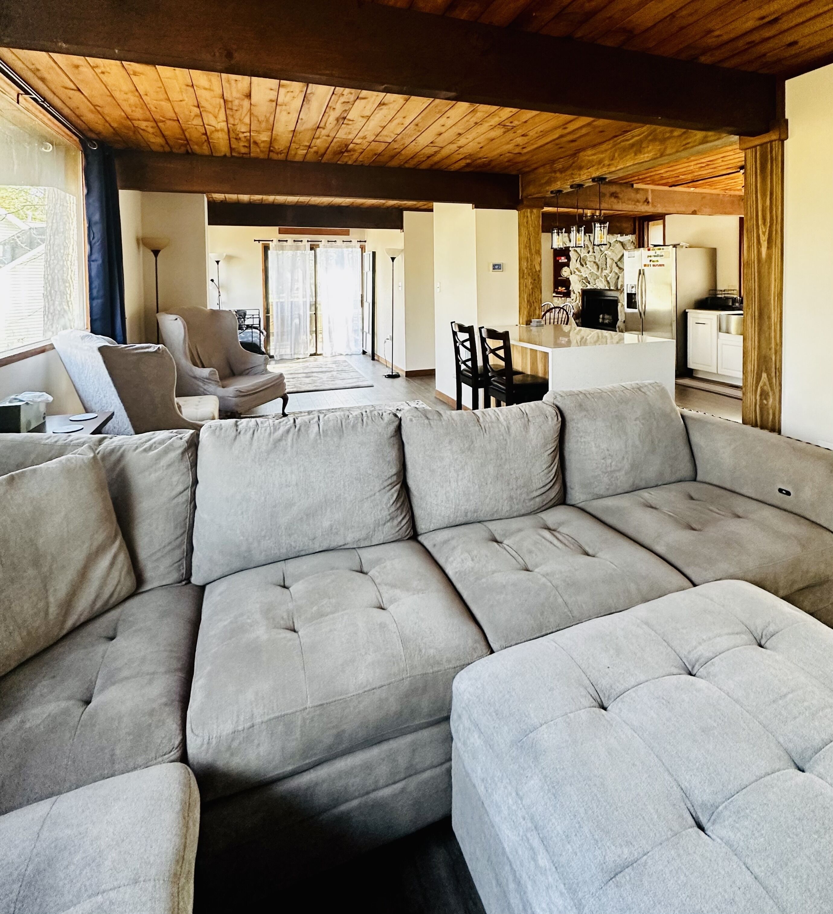 Paradise Pines: 4 BR 2.5 BA 7 beds cabin-like home 15 mins Ocean City Boardwalk