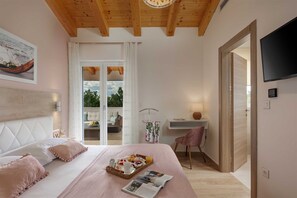 3 chambres, coffres-forts dans les chambres, fer et planche à repasser