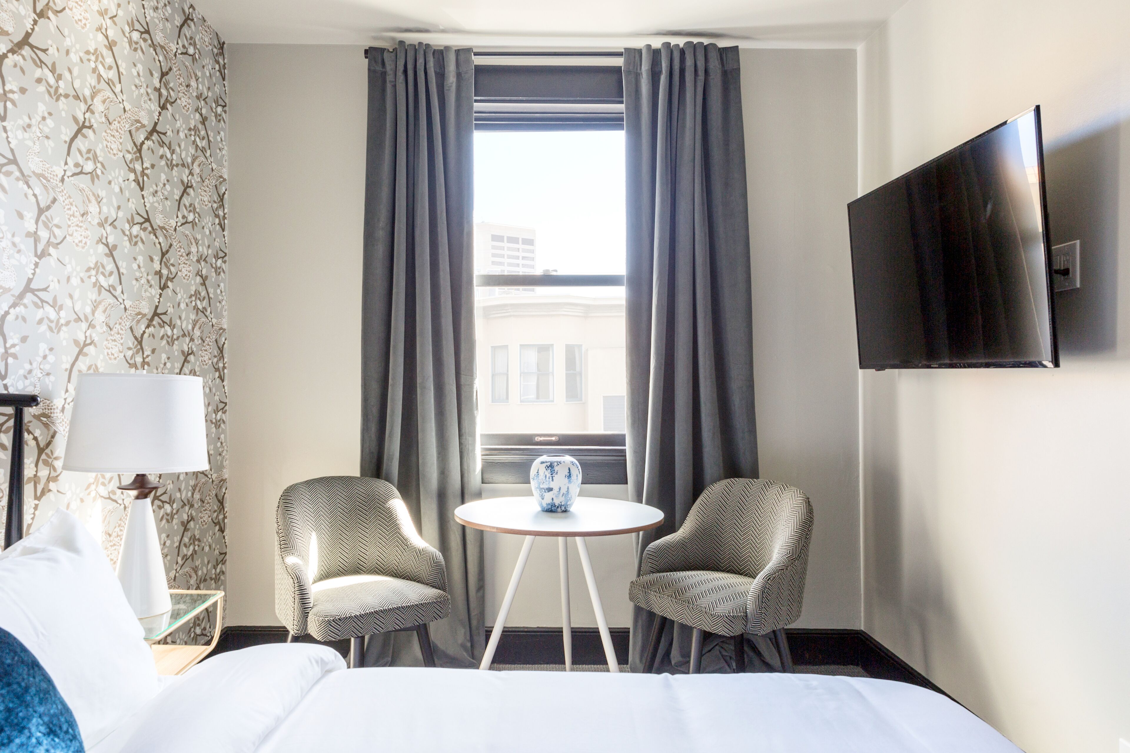 Sonder Hayes Valley | Queen Room