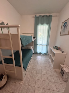 3 sovrum, strykjärn/strykbräda, resesäng och gratis wi-fi