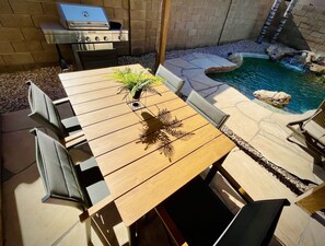 Outdoor dining - Casa Del Sol Gilbert, Arizona Heated Pool & Hot Tub (Gilbert)