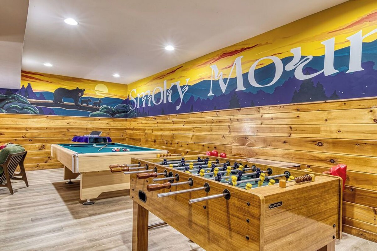 Sleep12,5min2Dolly, 3 king rooms+loft,Game,Hot tub