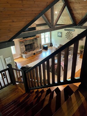 Smart TV, fireplace - Perfect Escape  (Milroy)