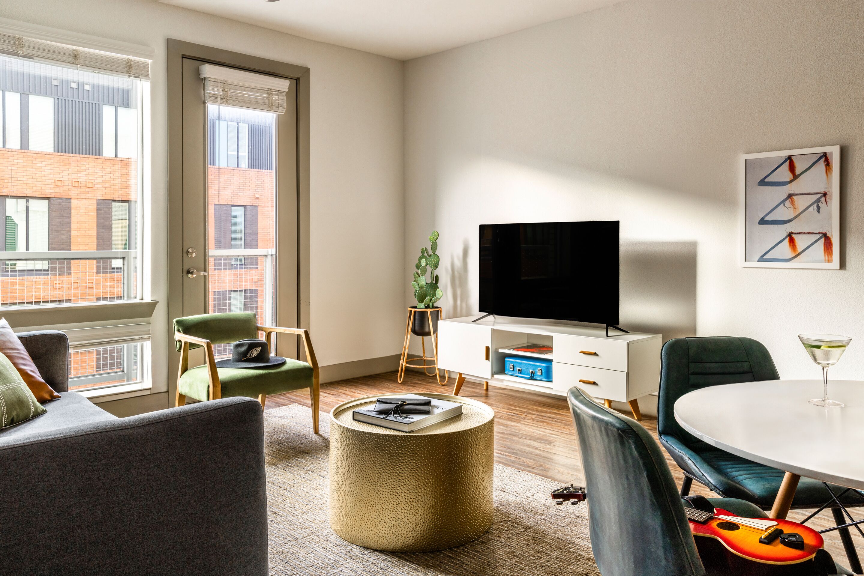 Sonder at East 5th | Two-Bedroom Apartment w/ Juliet Balcony