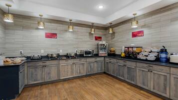 Free daily buffet breakfast