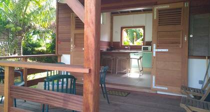 Cosy semi-detached house between sea and mountains 10min from the marina and beach