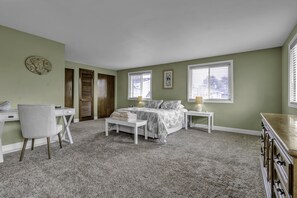 1 bedroom, desk, iron/ironing board, free WiFi