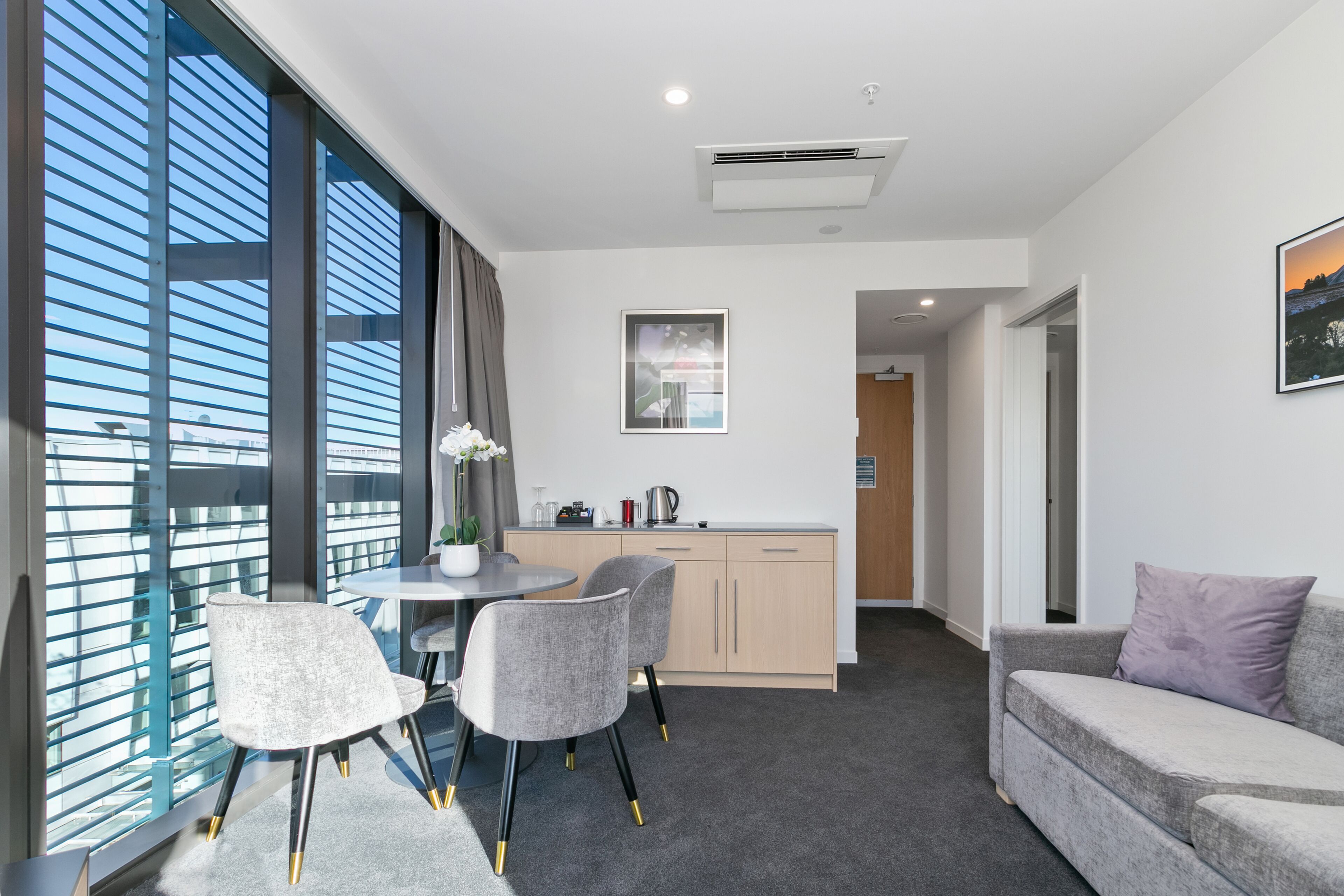 executive suite, 1 king bed with sofa bed | minibar, desk, laptop workspace, blackout curtains