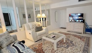 تلفزيون ذكي