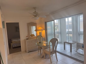 1 غرفة نوم وواي فاي وملاءات أسرّة