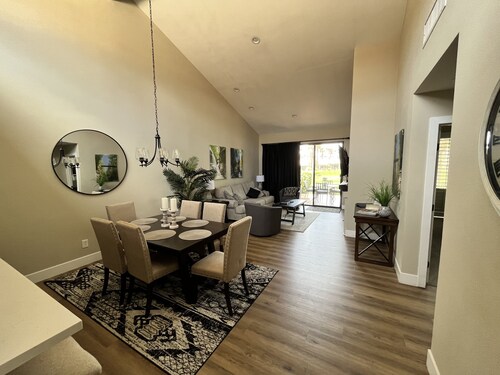 Wow! Remodeled and close to everything! 
Acrisure Arena, Casinos, and Shopping