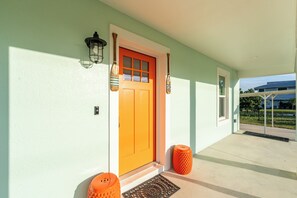 Exterior detail - Lake Sebring Sweet Serenity  (Sebring)