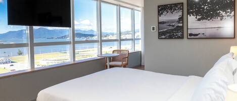 Superior Double Room, Sea View | Premium bedding, pillow-top beds, minibar, in-room safe