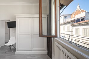 Interior - Duomo Prestige in Florence by Mmega (Firenze)