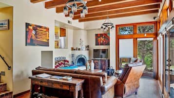 Smart TV, fireplace, printers