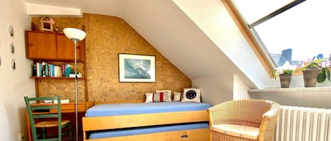 2 bedrooms, Internet