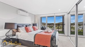 2 bedrooms, iron/ironing board, Internet, bed sheets