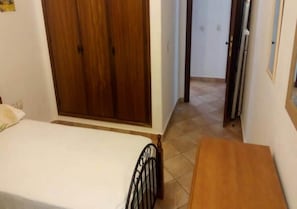 2 chambres, draps fournis
