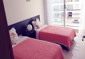 2 bedrooms