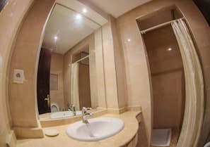 Een douche, een bidet