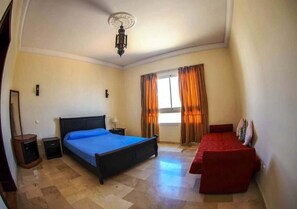 2 bedrooms