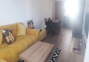 TV - Residence Mirador Golf 4923 (Cabo Negro)